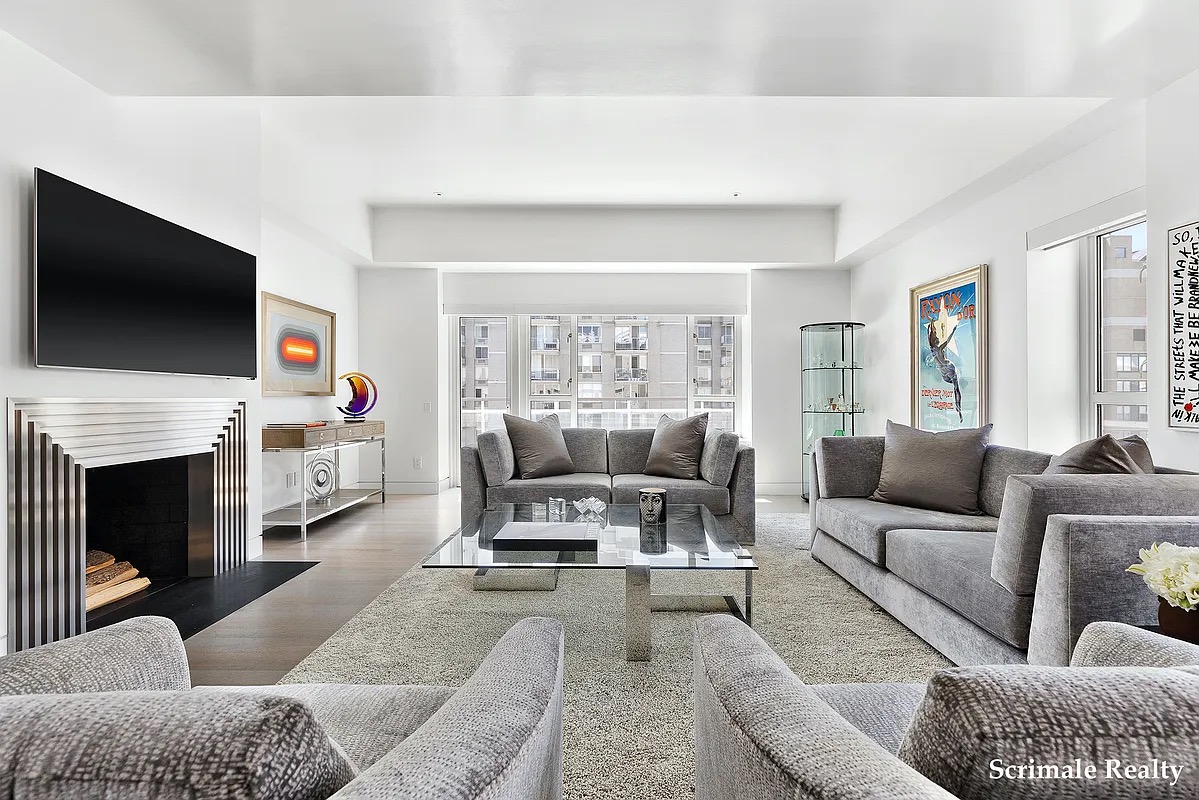 200 East 66 #PH D2102