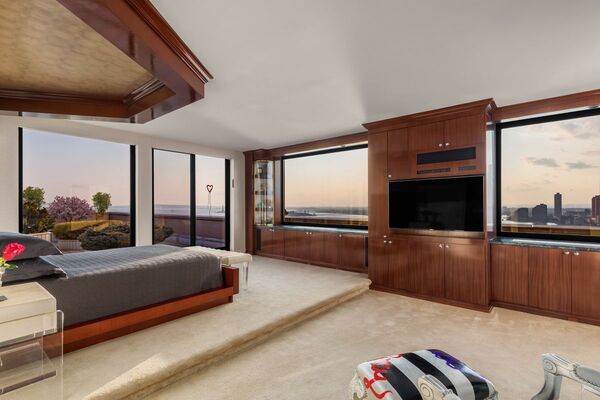 380 Rector Place #PHJ