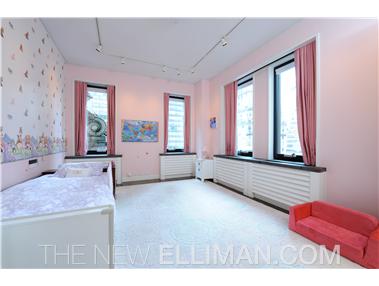 480 Park Ave #16-17B