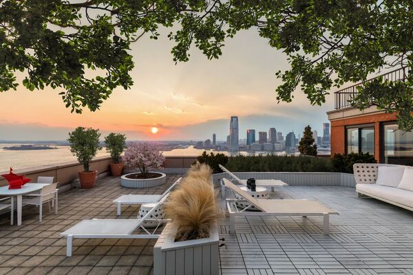 380 Rector Place #PHJ