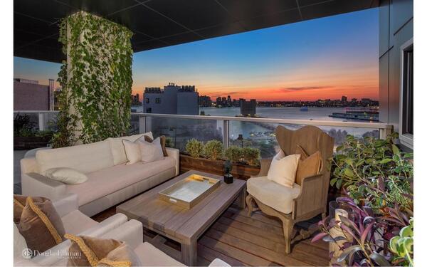 471 Washington St #PH