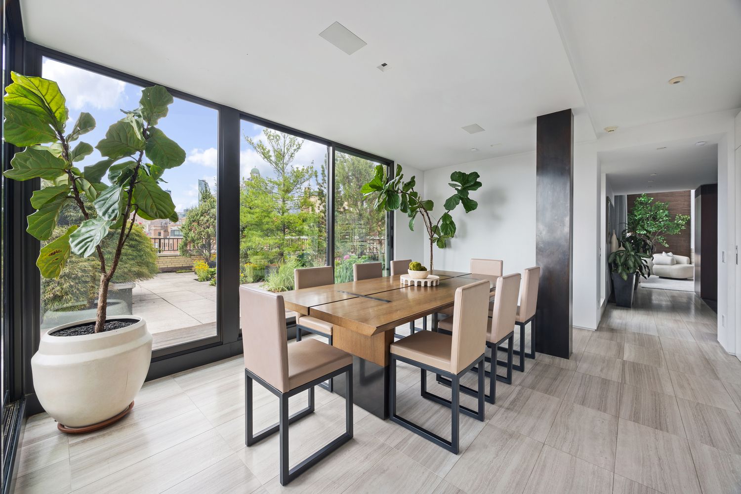 24 Fifth Ave #PH1701