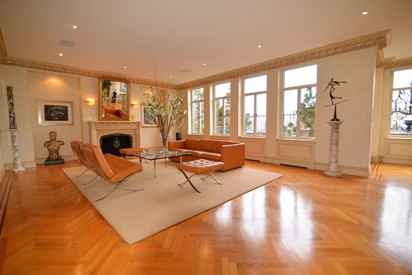 211 Central Park West #21A