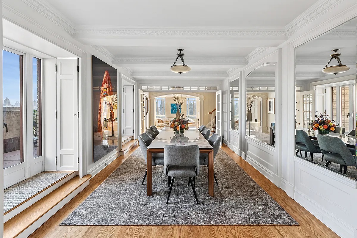 25 Central Park West #21-22Q