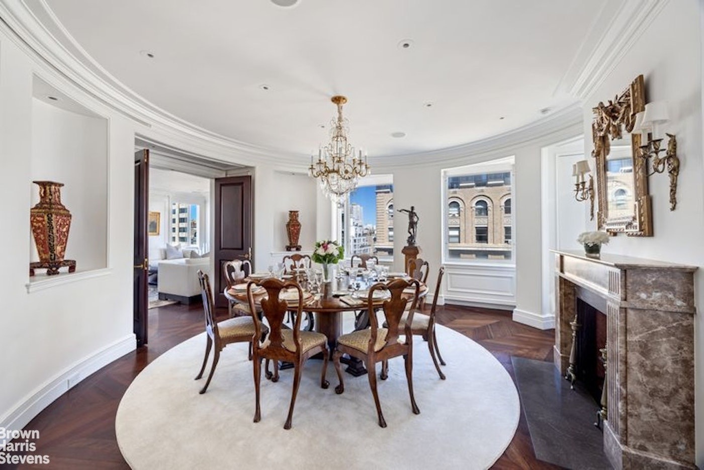 895 Park Ave #16/17/18A