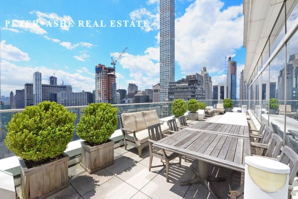 151 East 58 #32D