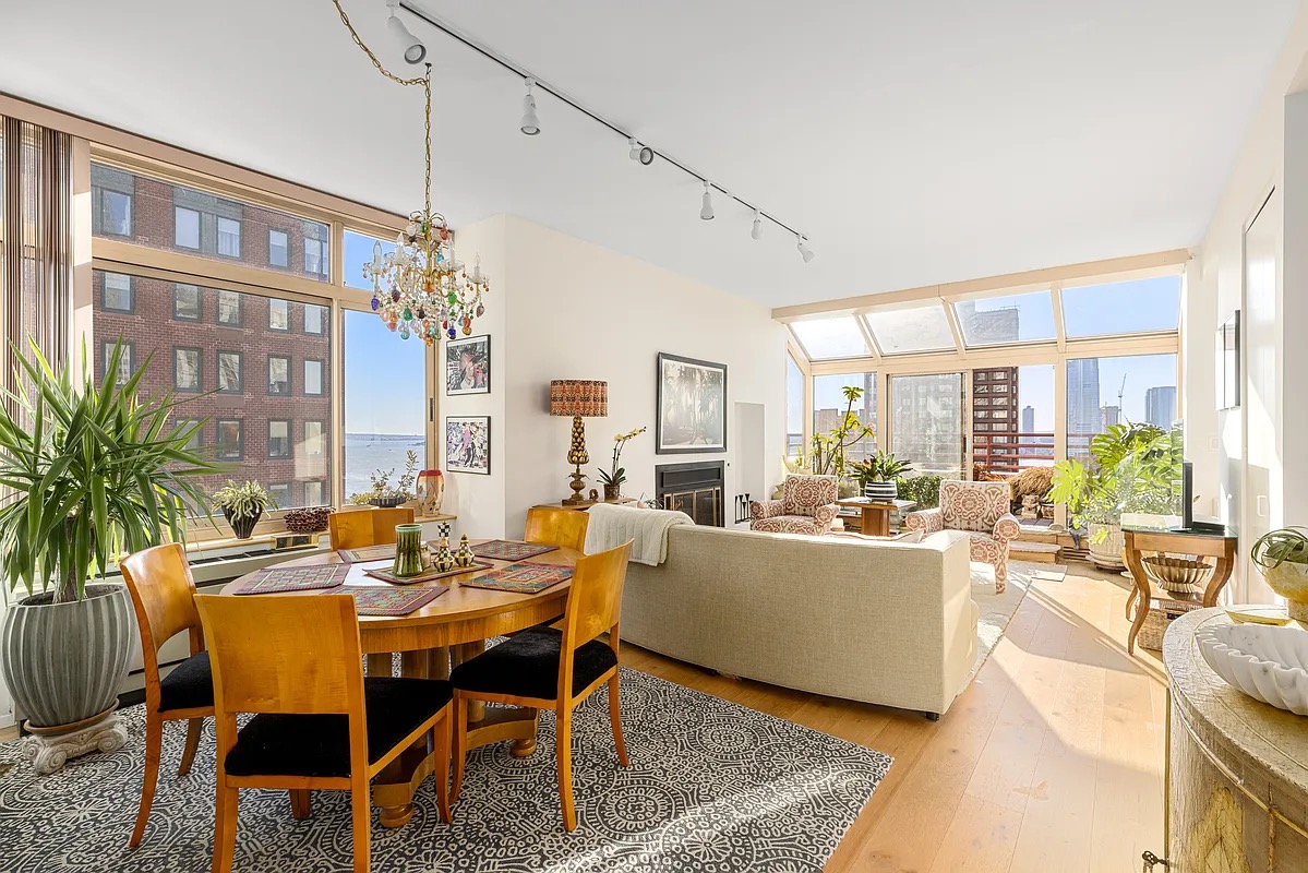 250 South End Ave #PH2B