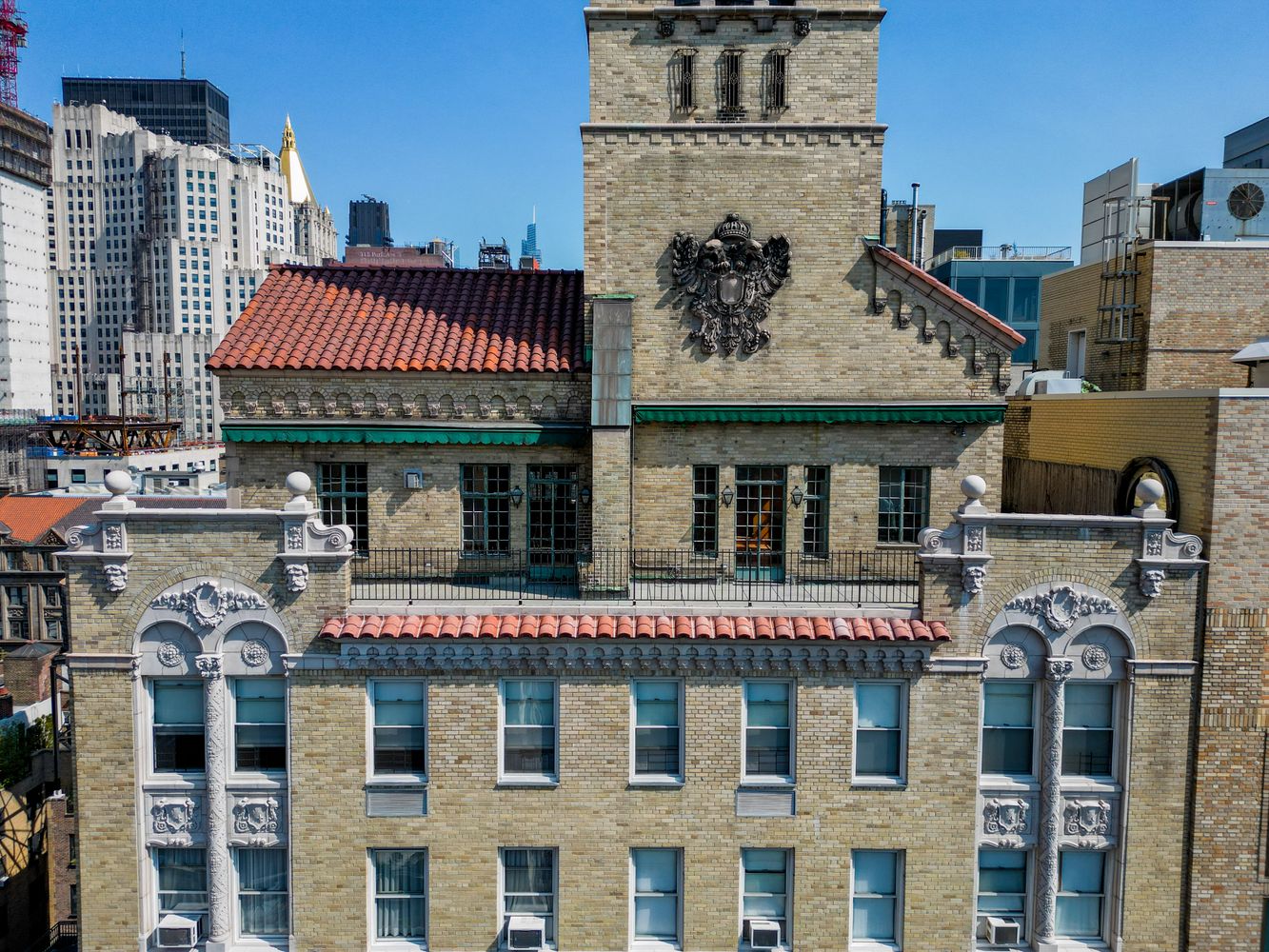 60 Gramercy Park North #PHA