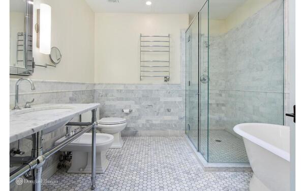 481 Washington St #PHBC