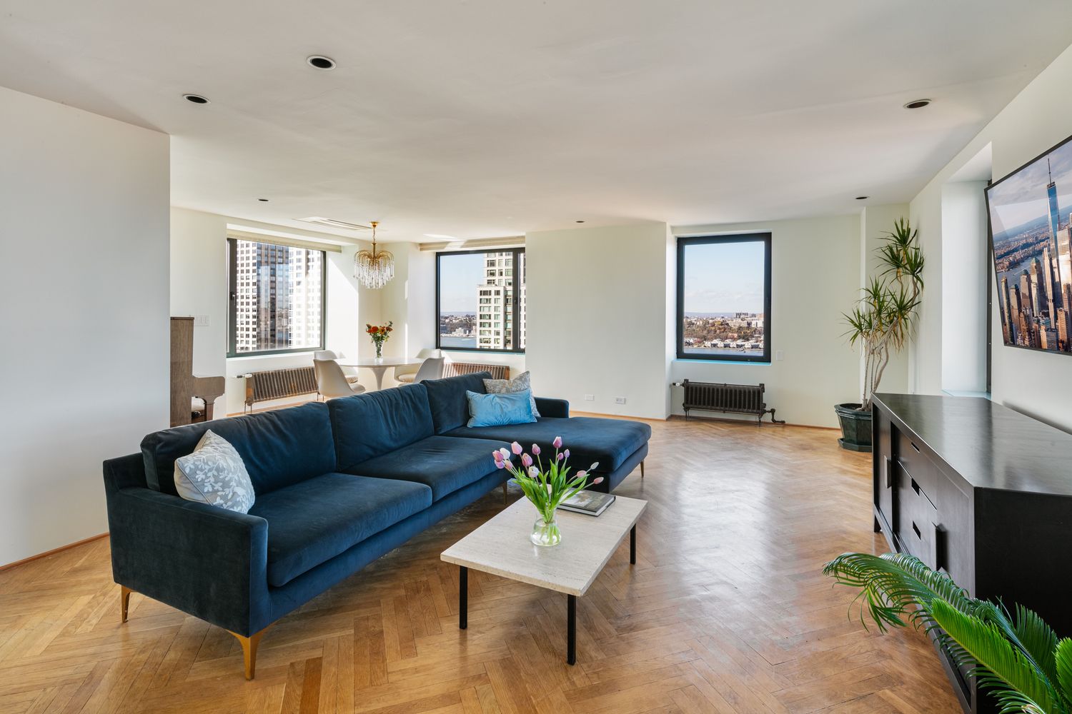 263 West End Ave #22B