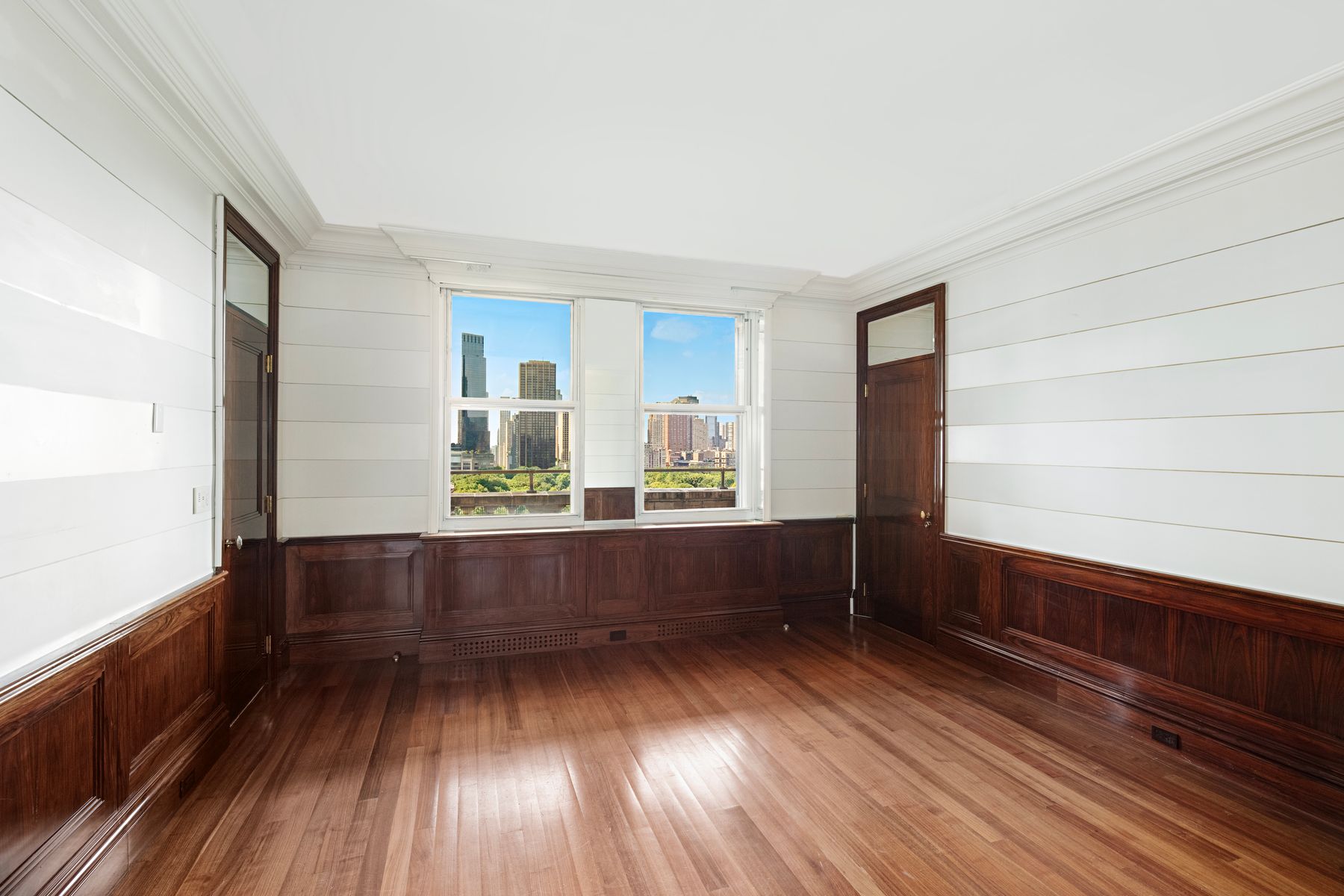 781 Fifth Ave #18 FL