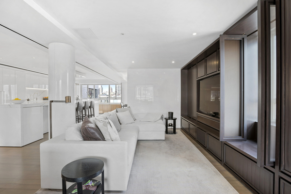 799 Park Ave #19/20B