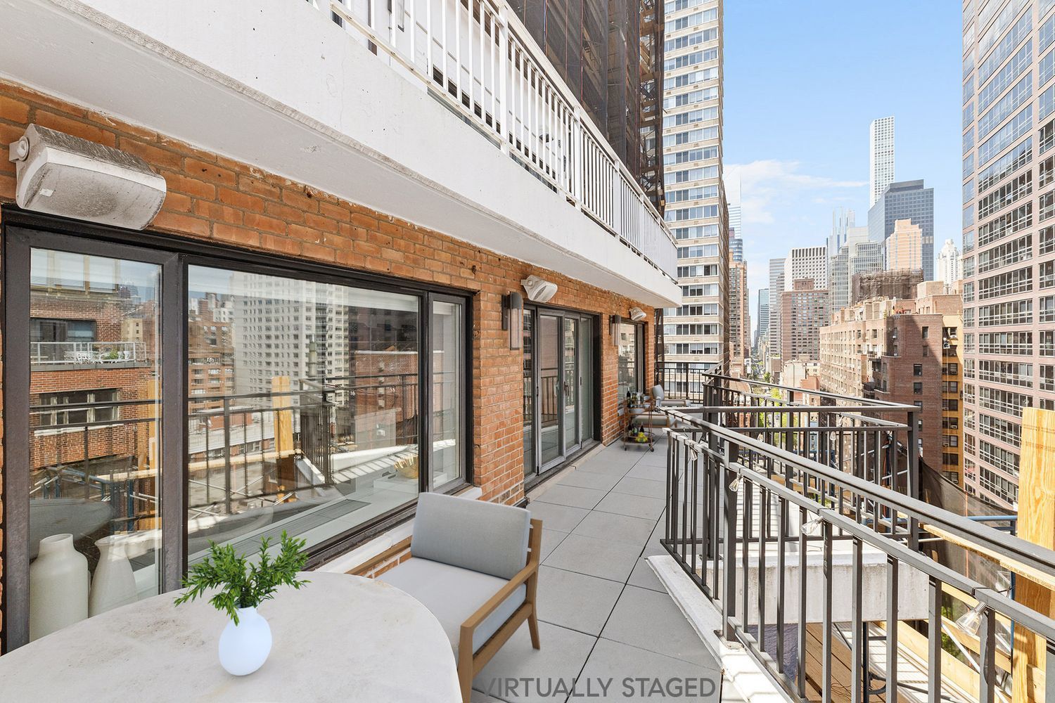 60 Sutton Pl South #19AN