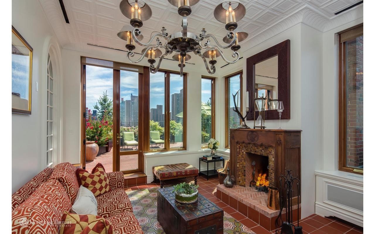 1185 Park Ave #PH16G