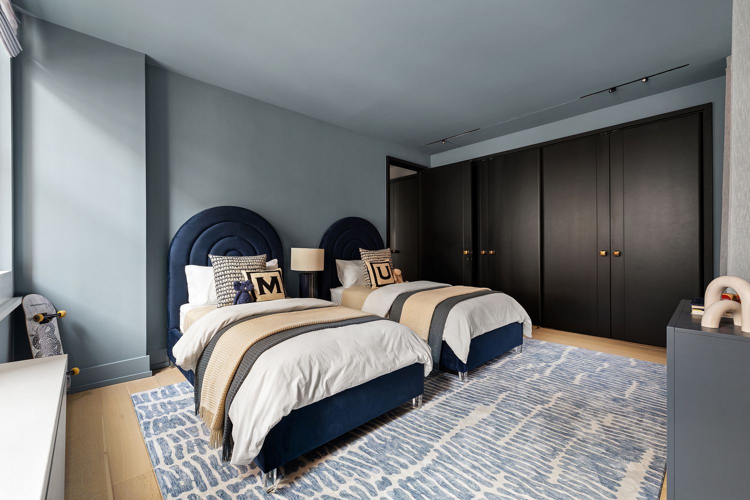 443 Greenwich St #PHD