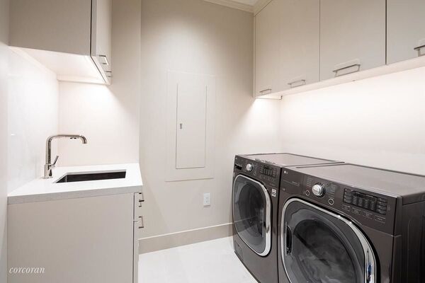 220 Central Park South #V8