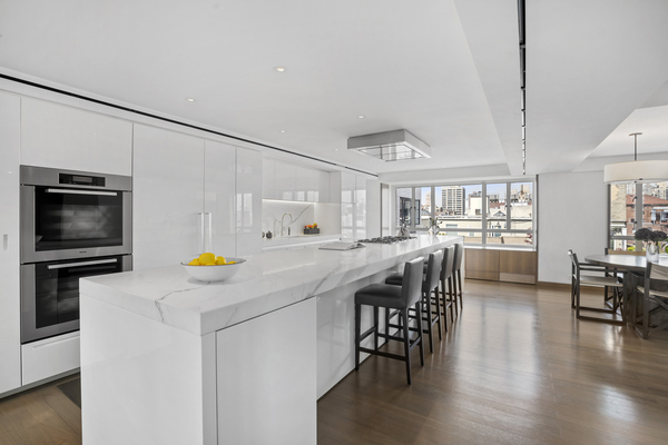 799 Park Ave #19/20B