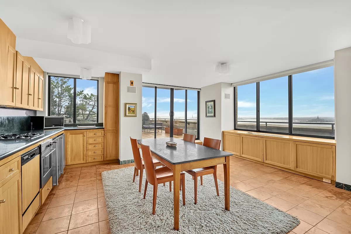 380 Rector Place #9H