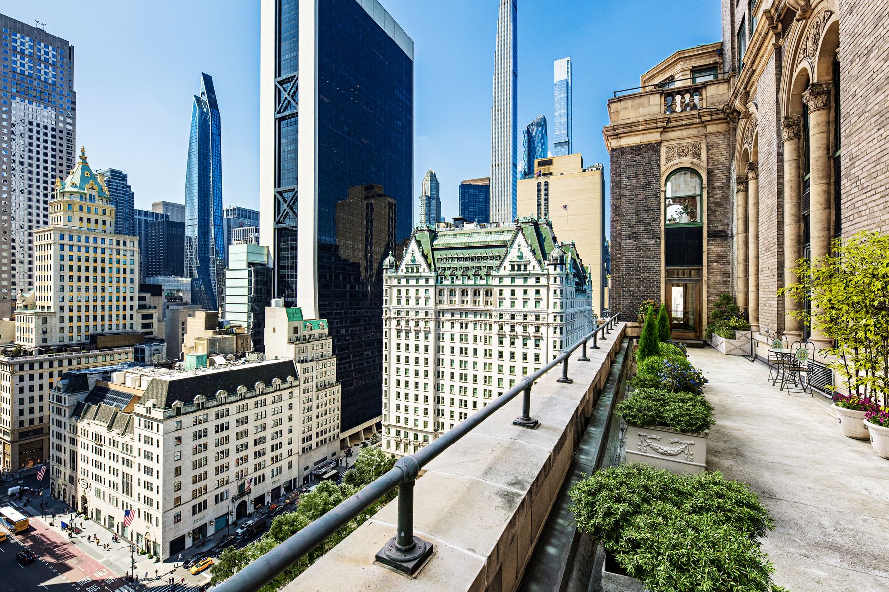 781 Fifth Ave #18 FL