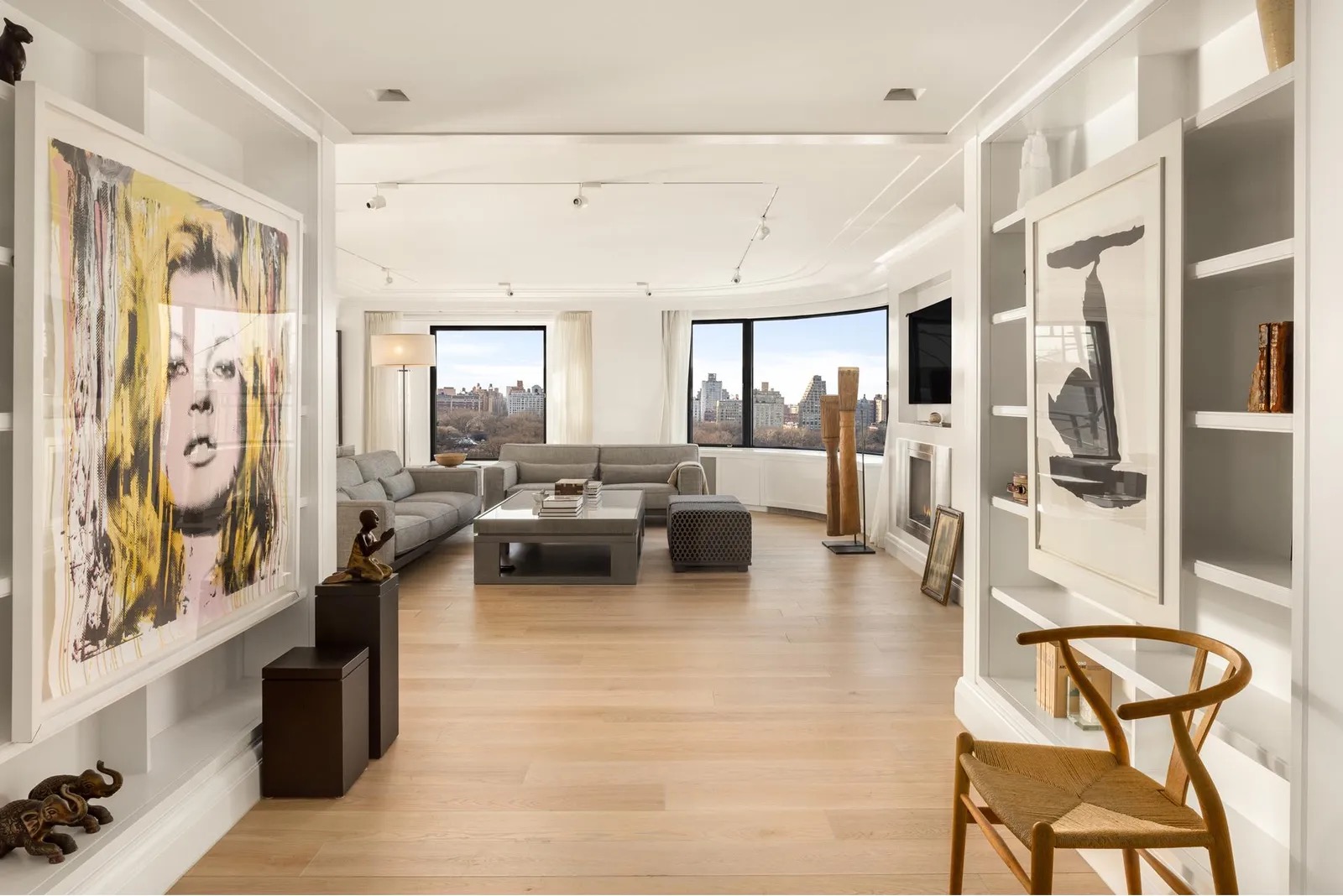 1050 Fifth Ave #19B/19C