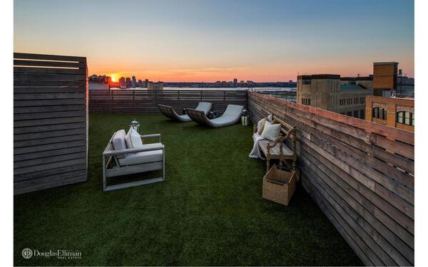 471 Washington St #PH