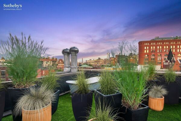 708 Greenwich St #PH