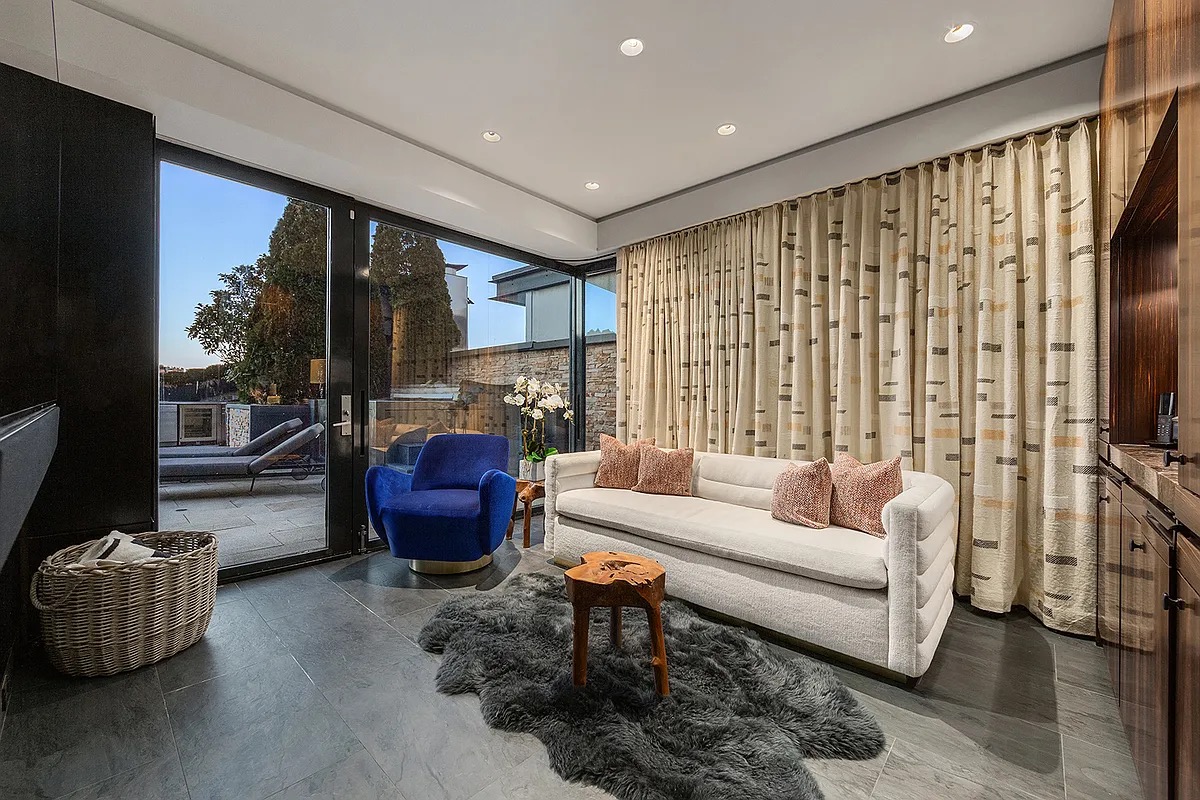 459 West Broadway #PH6S