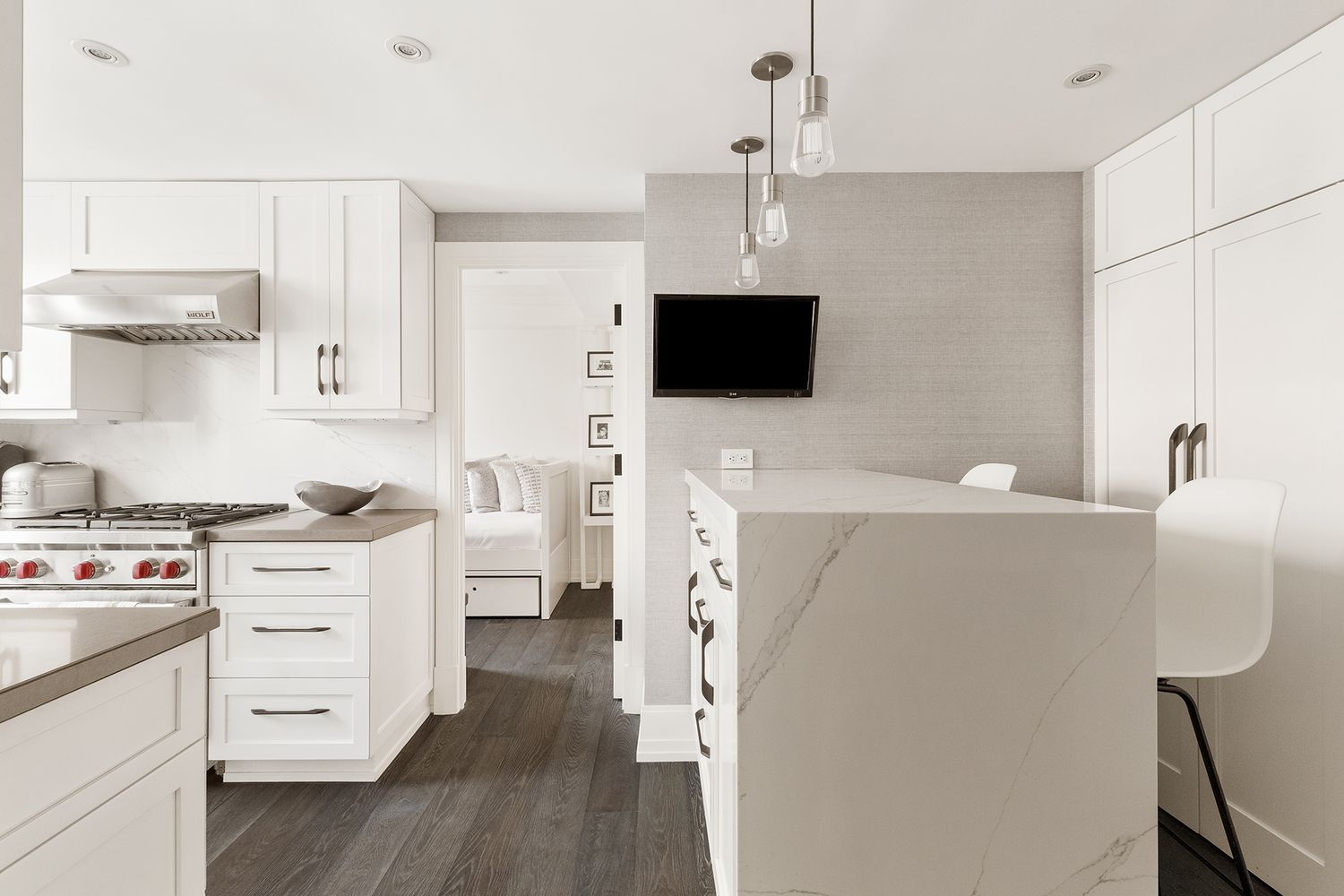 60 Sutton Pl South #19AN