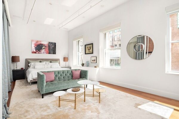 285 Lafayette St #2A