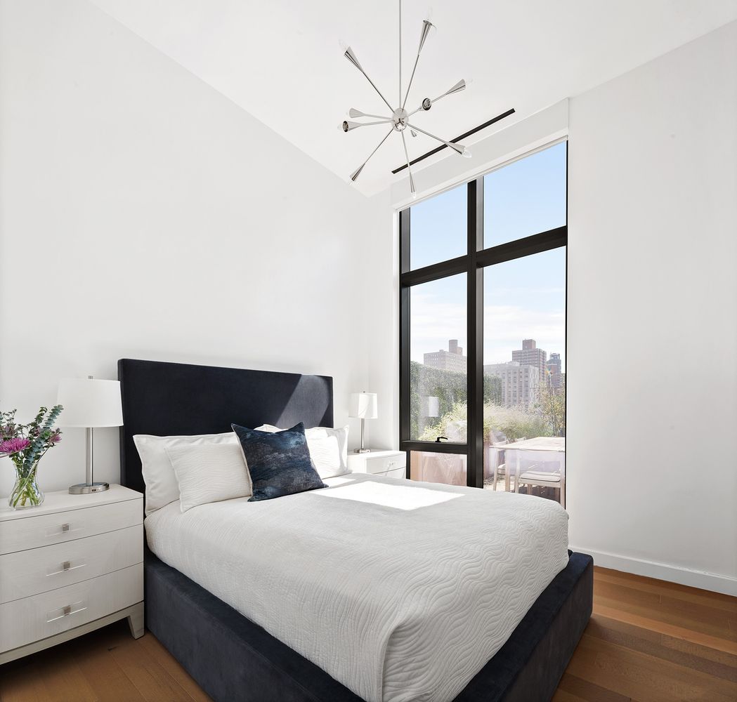 150 Rivington St #PHC