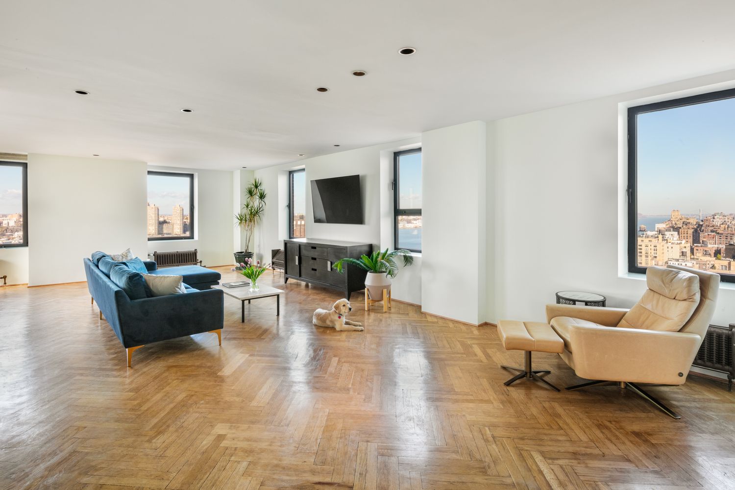 263 West End Ave #22B