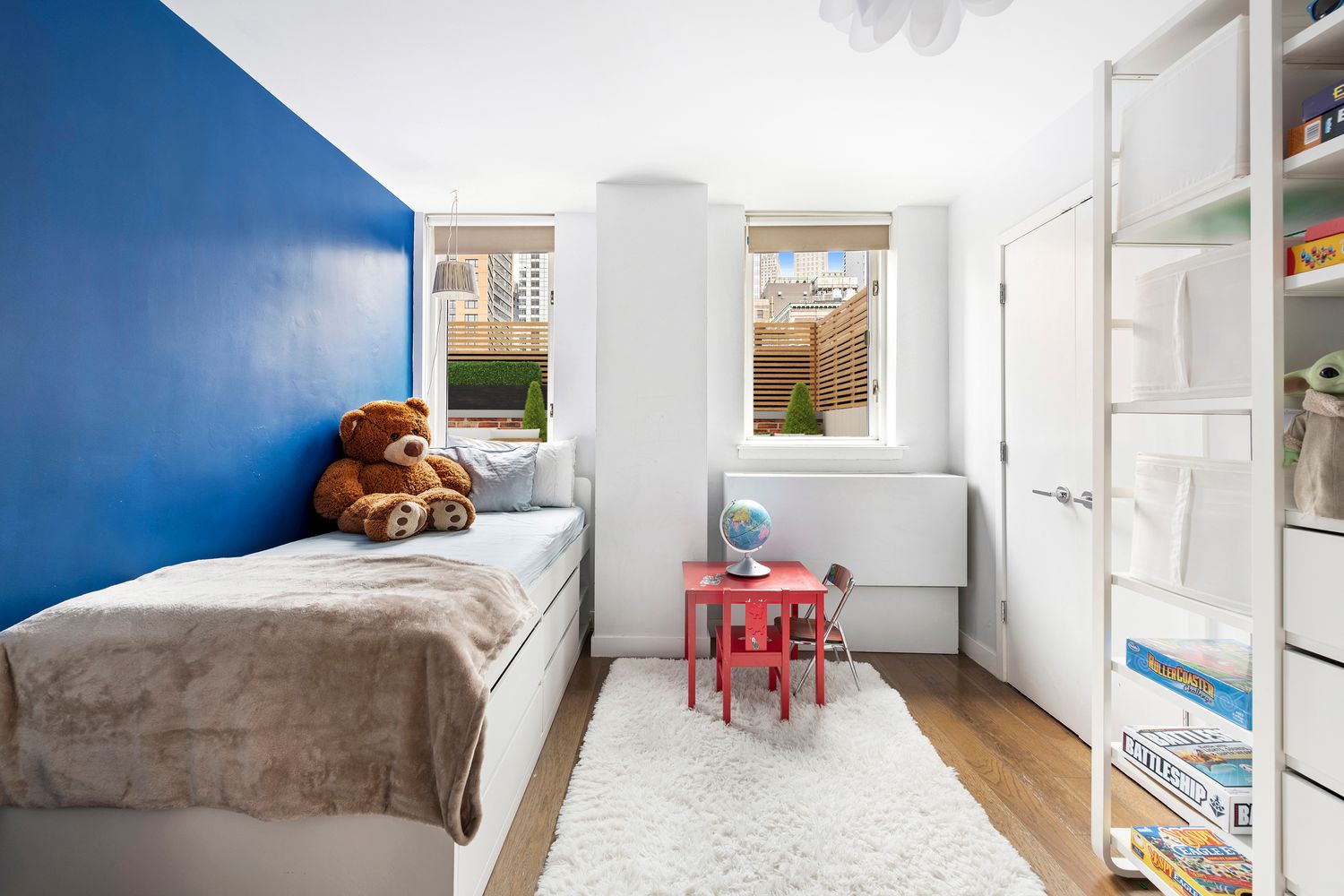 225 Rector Place #15B