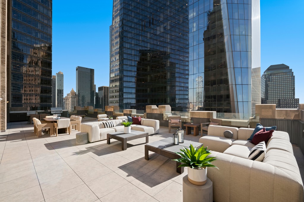 100 Barclay St #21AD