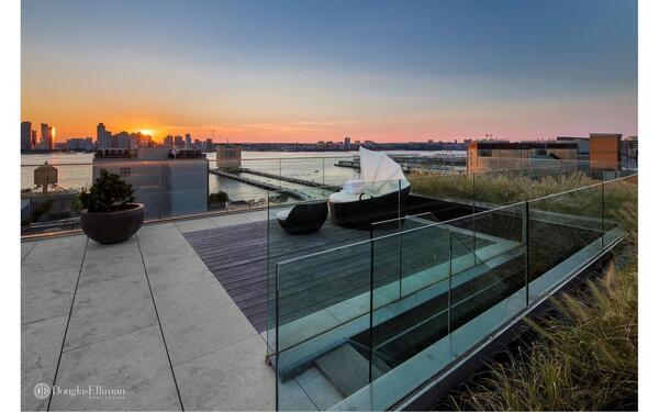 471 Washington St #PH