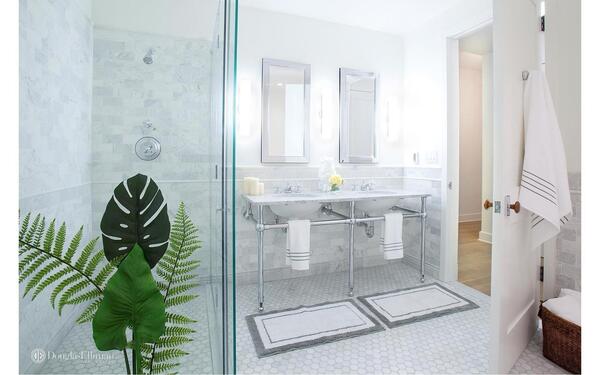 481 Washington St #PHBC