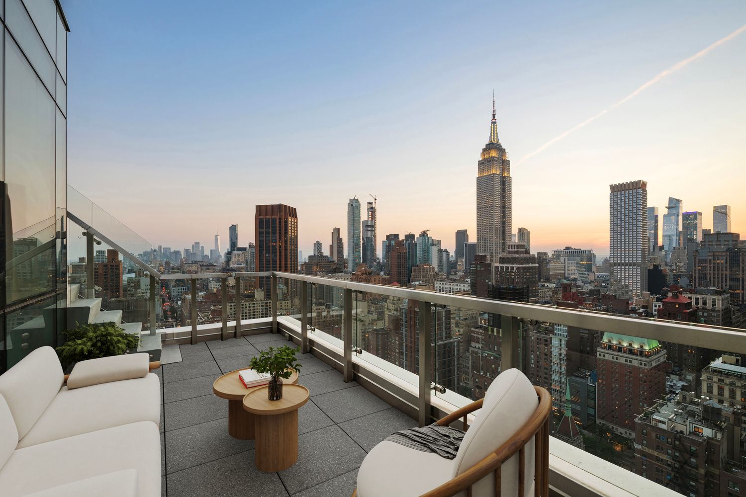 325 Lexington Ave #PHB