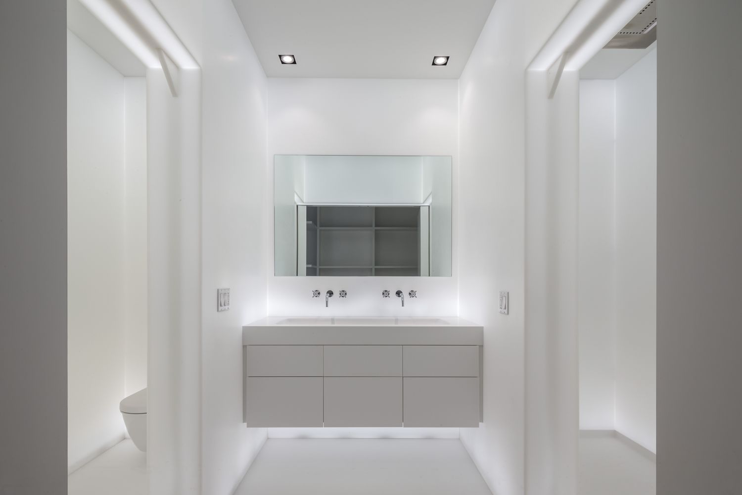 200 Eleventh Ave #PH1