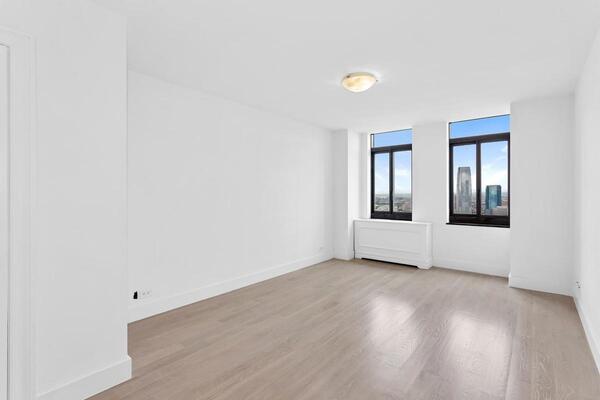 200 Rector Place #44A