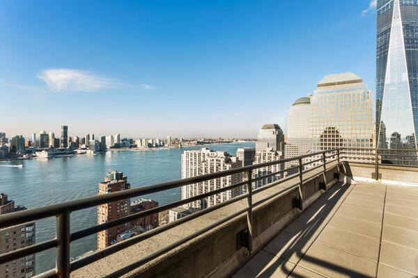 200 Rector Place #44A