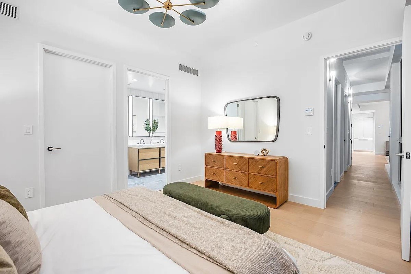 250 East 25 #11A