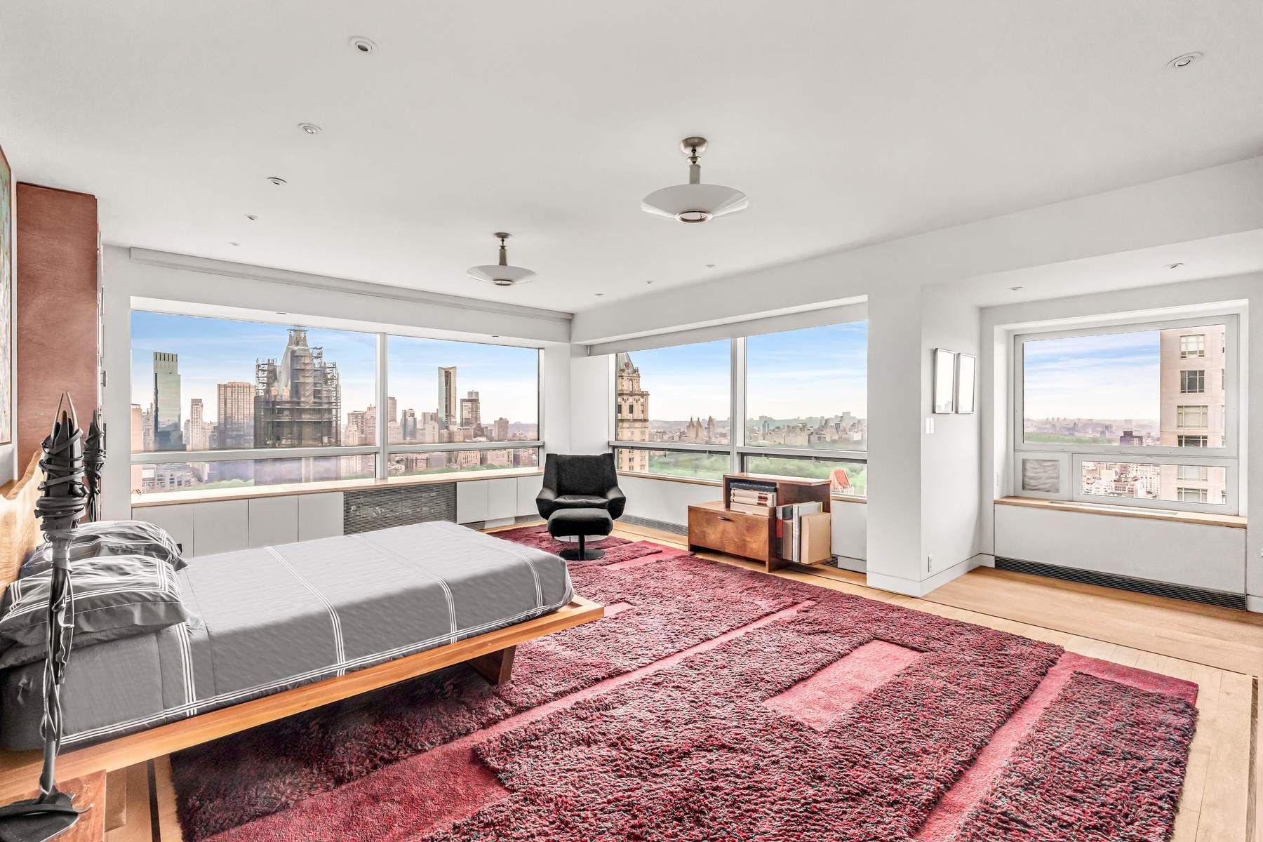 500 Park Ave #PH3