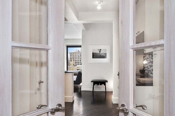 1 Fifth Ave #16B