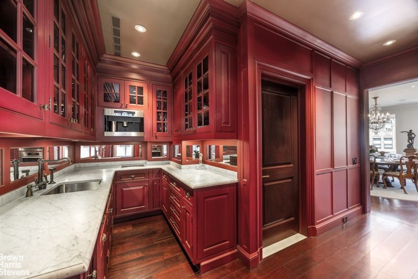 895 Park Ave #16/17/18A