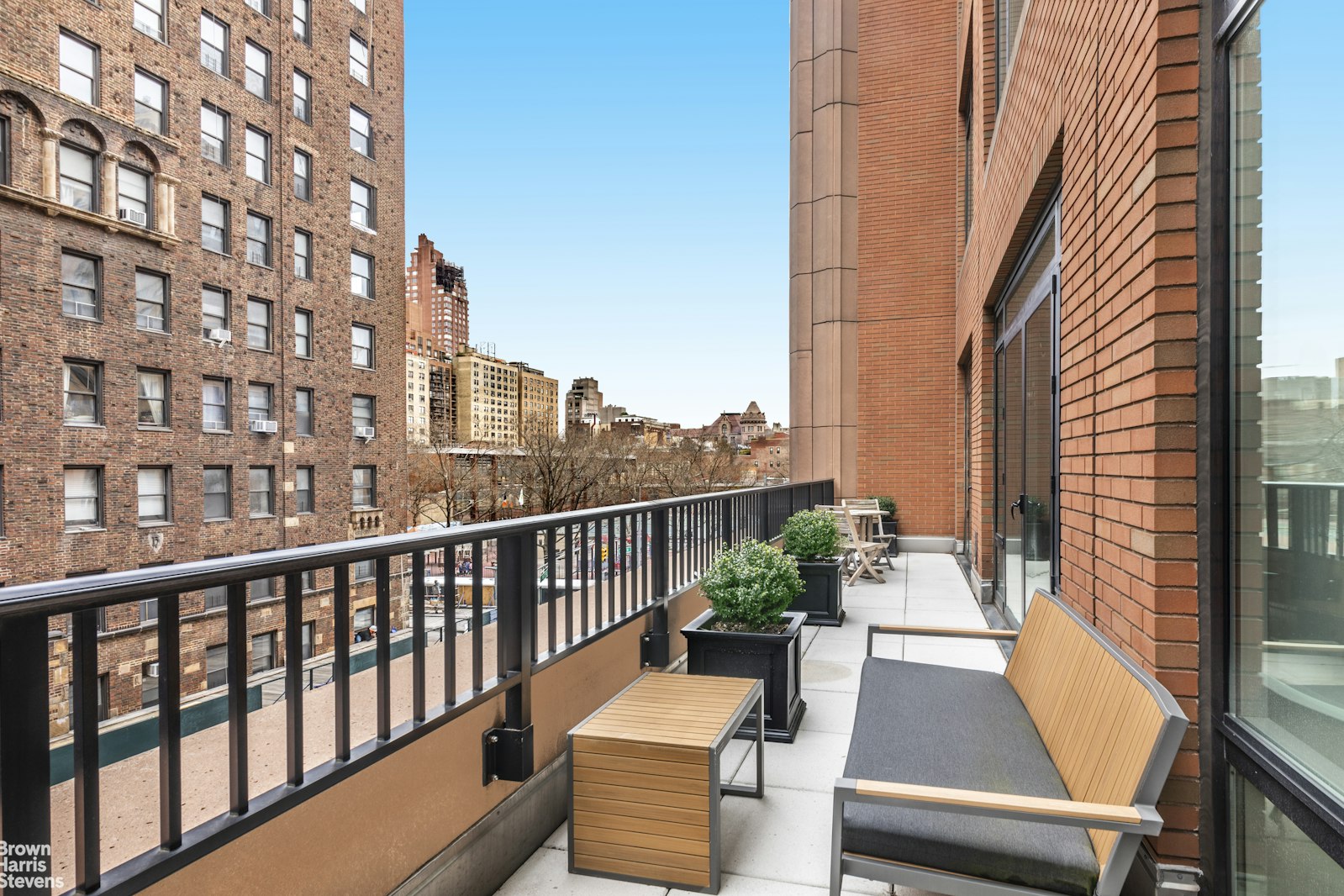 205 West 76 #4G