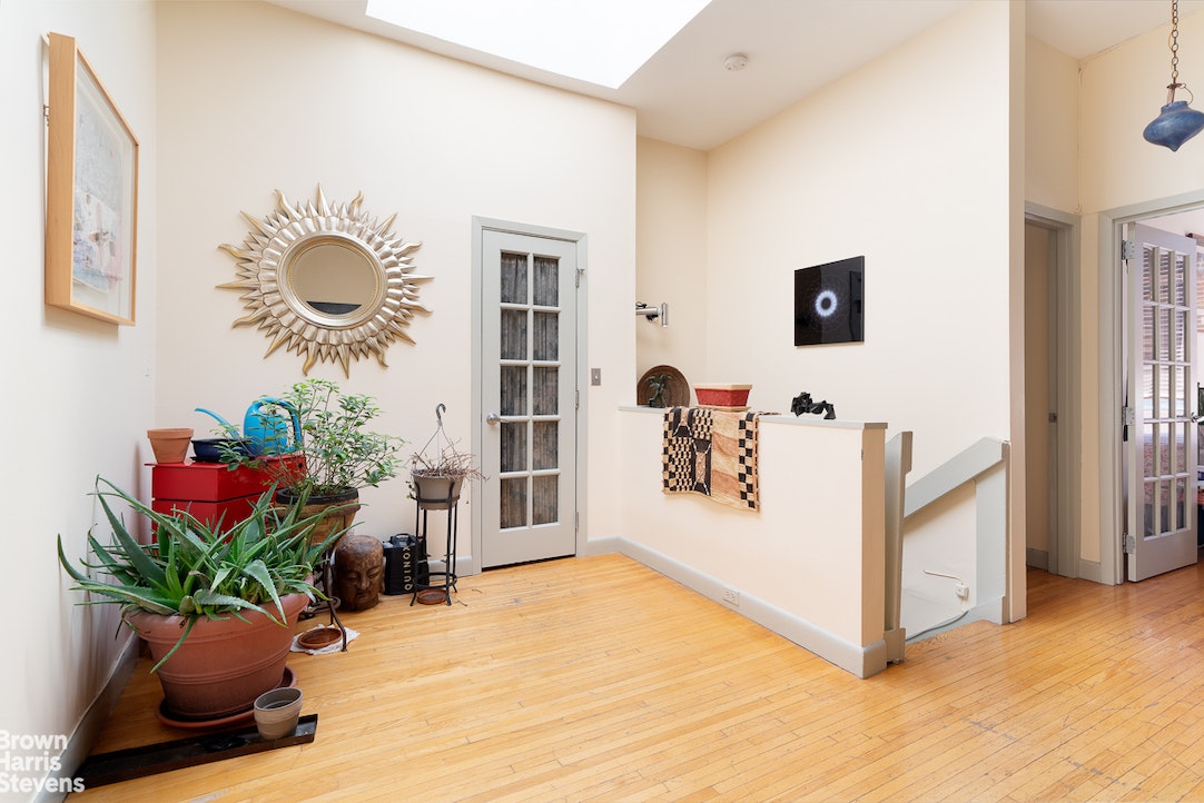 80 Warren St #69