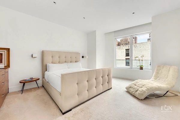 255 East 74 #3A