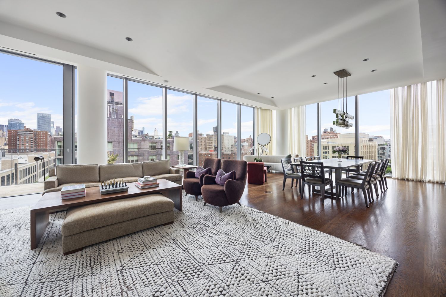 520 West 28 #PH37