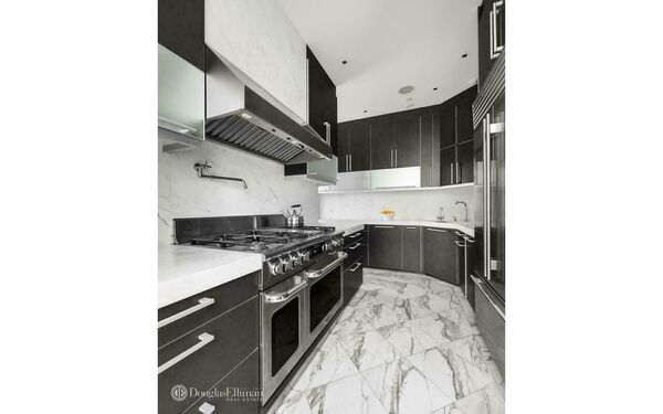 325 Fifth Ave #PH43A