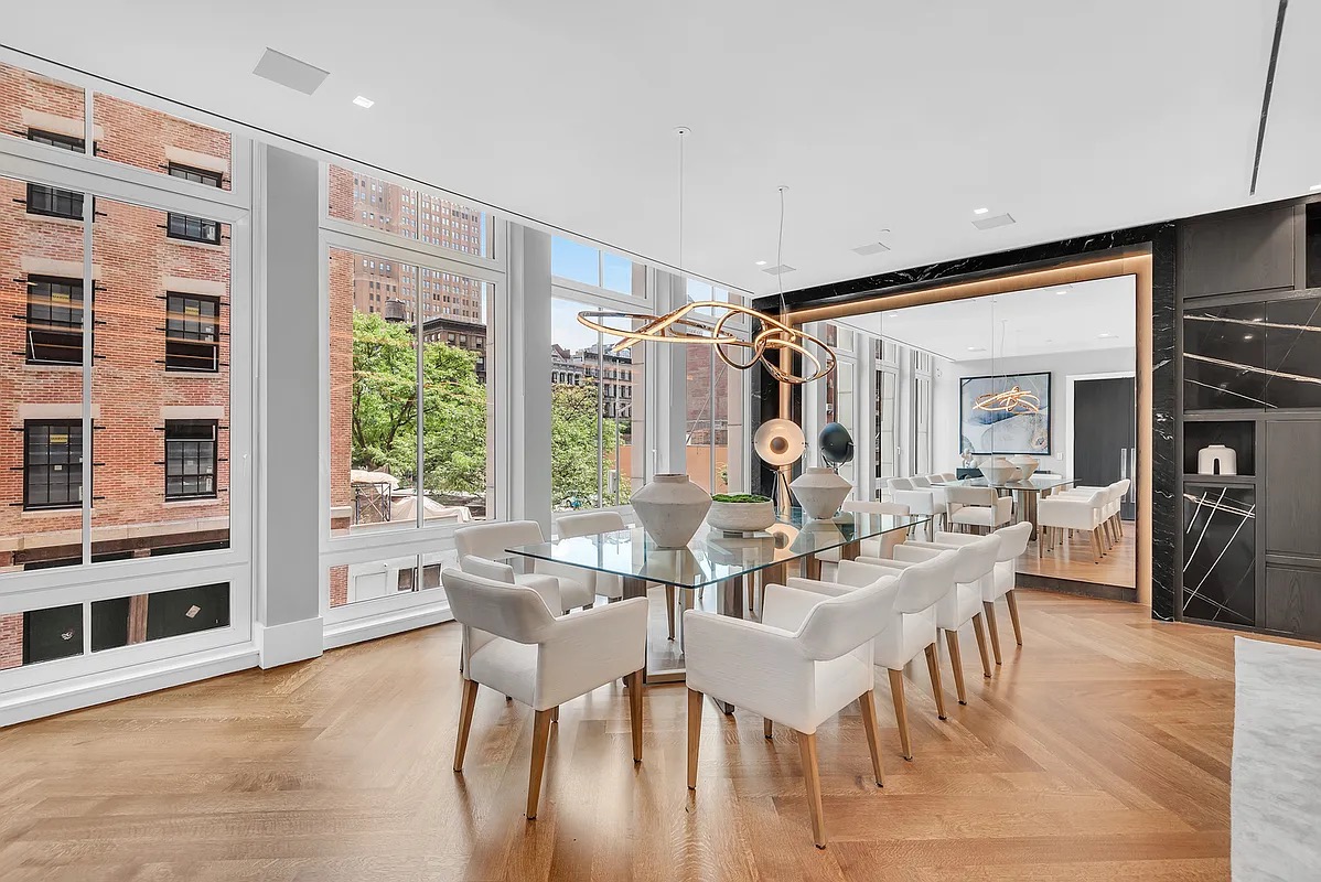 24 Leonard St #2