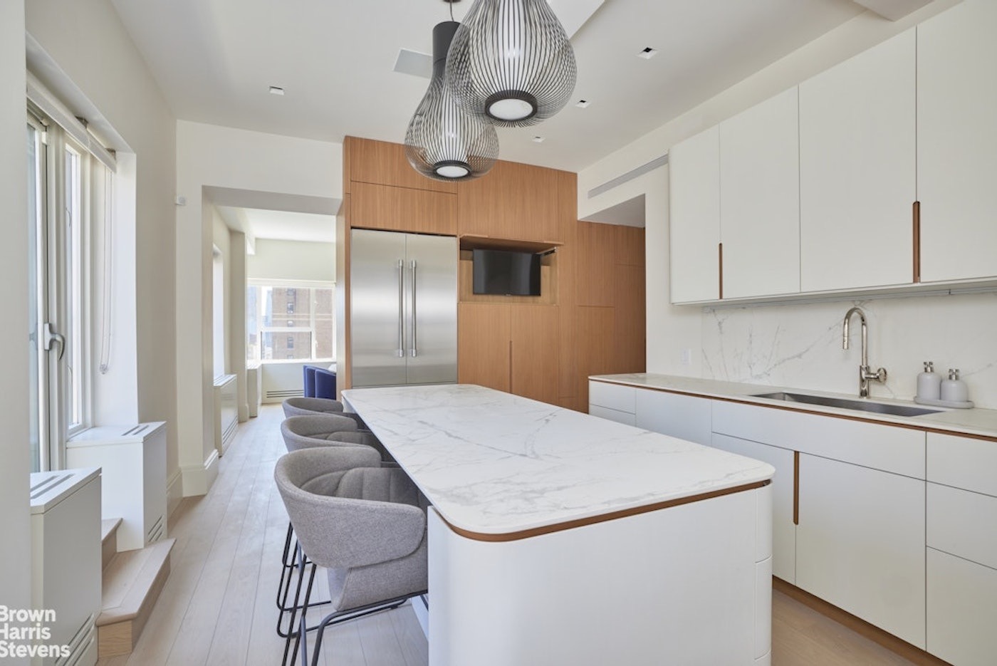 20 East 35 #15DE
